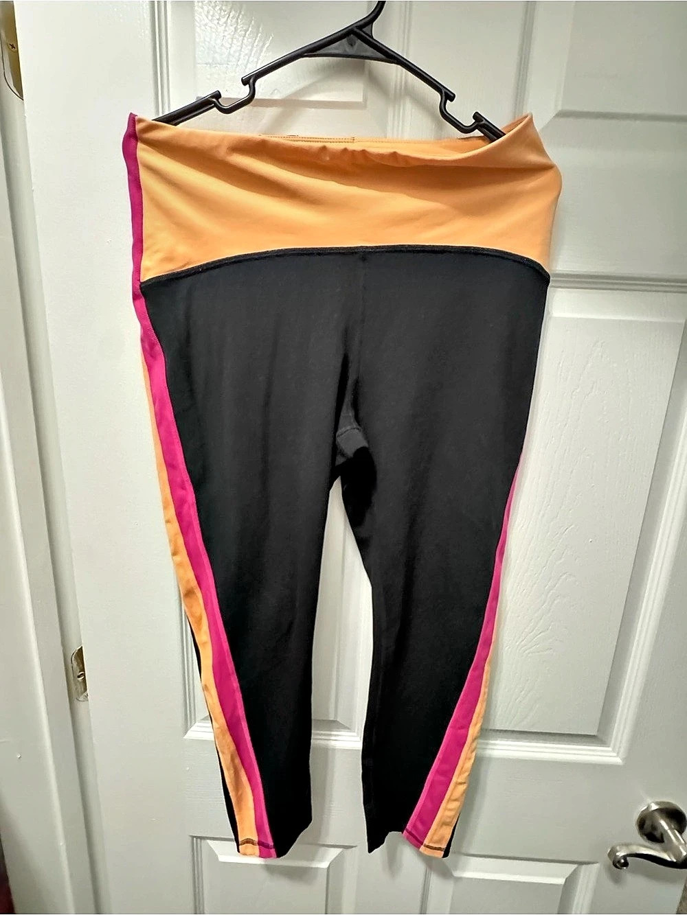 Xersion Anti-odor ankle leggings Color Block Leggings Size Large Like New